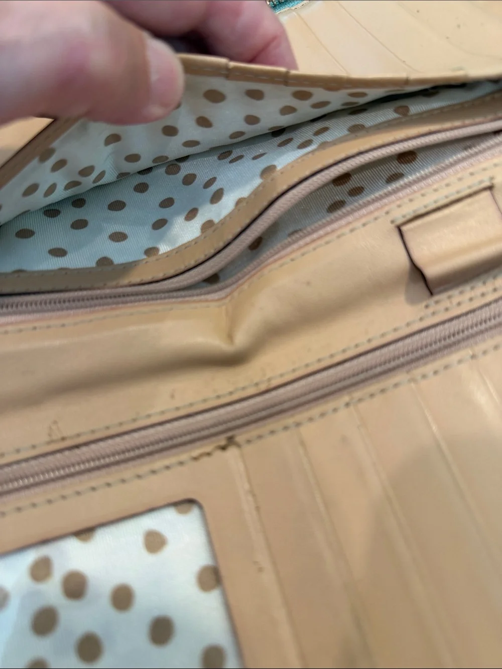Kate Spade Grand Street Zip Travel Wallet